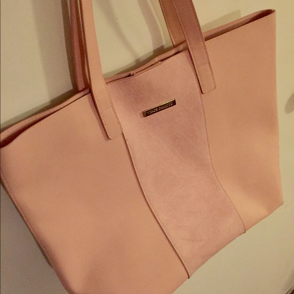 Vince Camuto purse